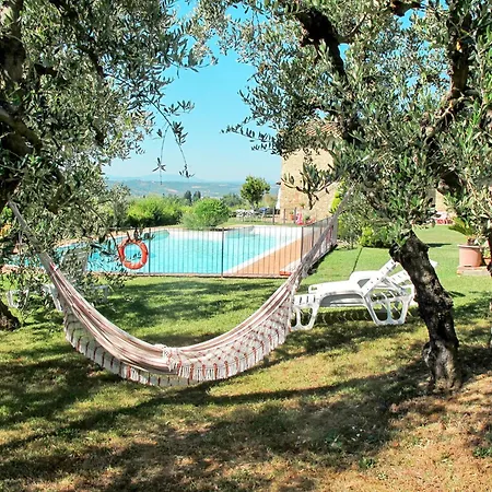 Linearis E By Interhome Lägenhet *